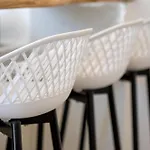 Sunny East House 아파트 이메로비글리