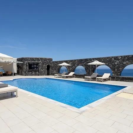 Sunny East House Апартаменты *